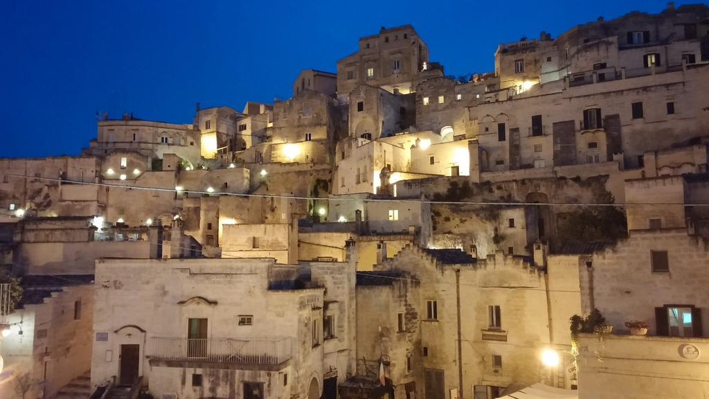 La Casa Nei Sassi Bed and Breakfast Matera Exteriör bild