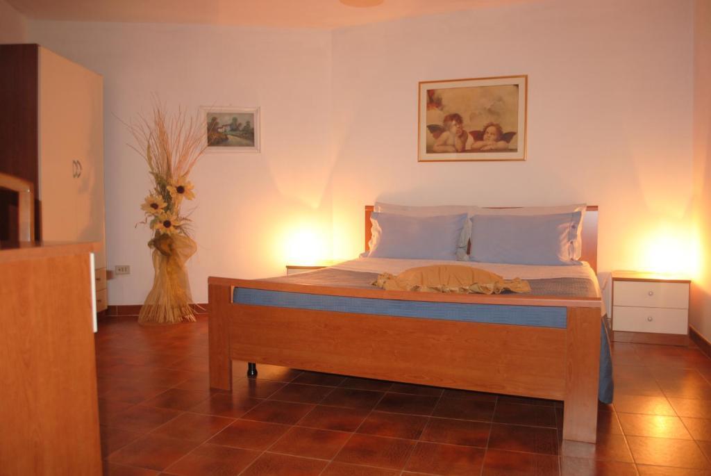 La Casa Nei Sassi Bed and Breakfast Matera Rum bild