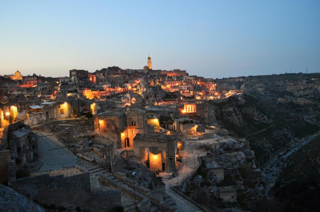 La Casa Nei Sassi Bed and Breakfast Matera Exteriör bild
